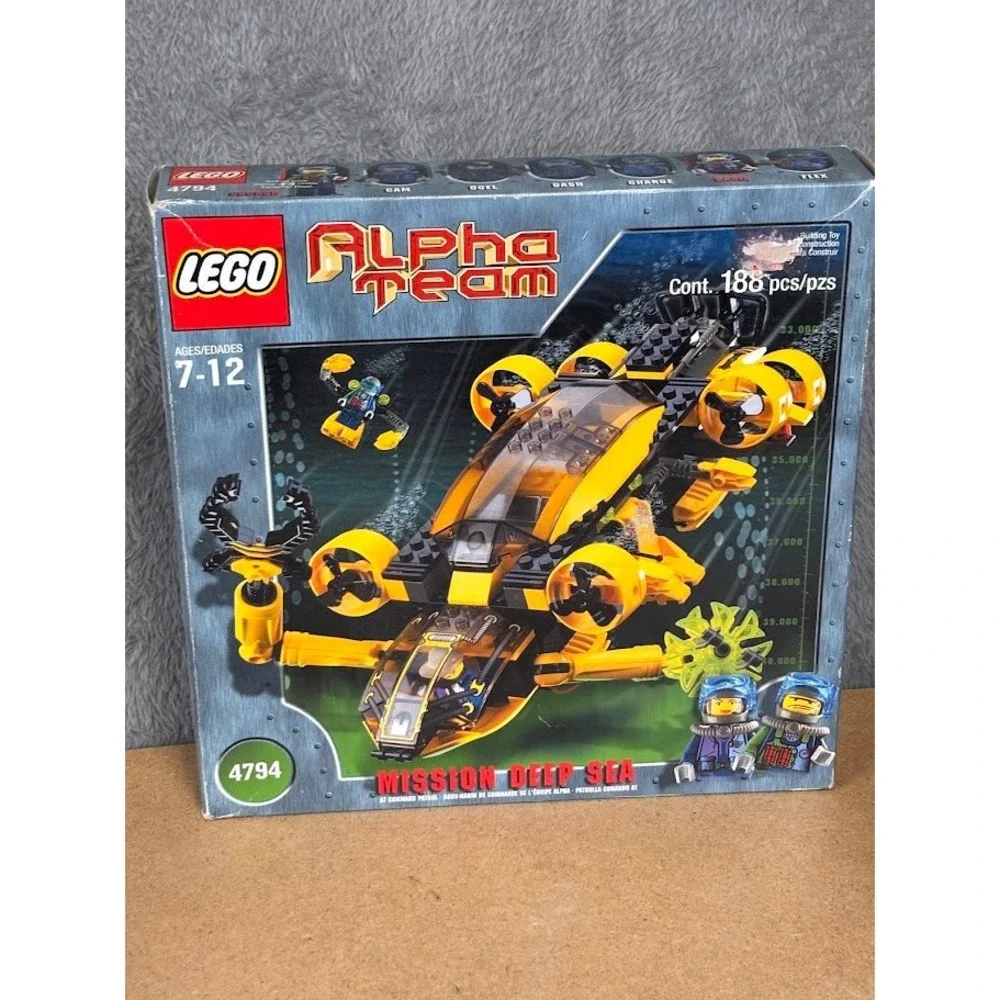LEGO Alpha Team Mission Deep Sea Command Patrol 4794 Submarine Set with Box 2002